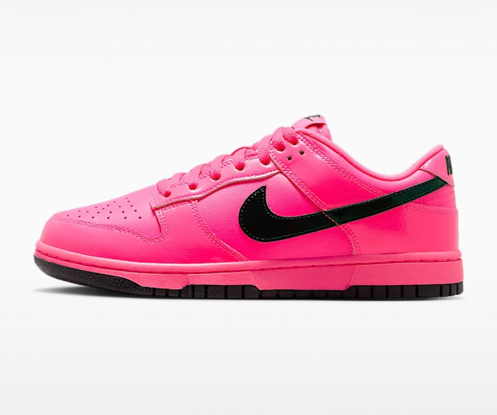 Nike Dunk Low – Fierce Pink / Black